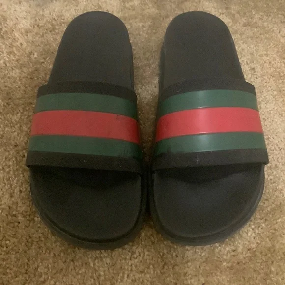 Used Gucci slides size 10 OPEN TO OFFERS GUCCI Women main image 4